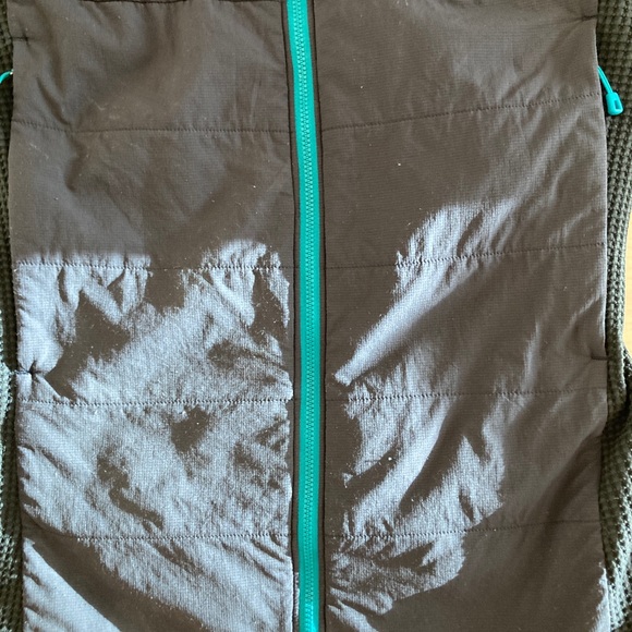 M’s Patagonia Nano-Air Hybrid Jacket - Picture 4 of 10